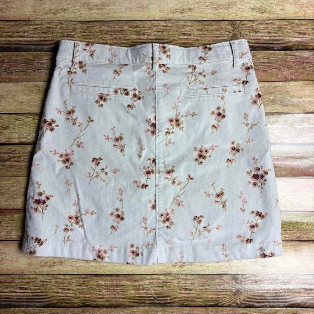 NWT Vineyard Vines Kids Sienna Floral Stone Corduroy Button Front Skirt